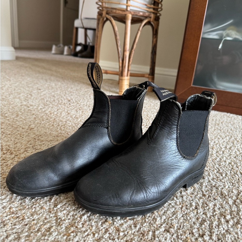 Blundstone Classic Black Leather Boots